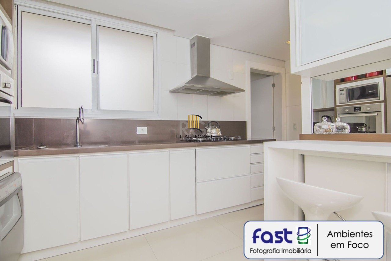 Apartamento para Venda - 163m², 3 dormitórios, sendo 3 suites, 2 vagas - Jardim do Salso