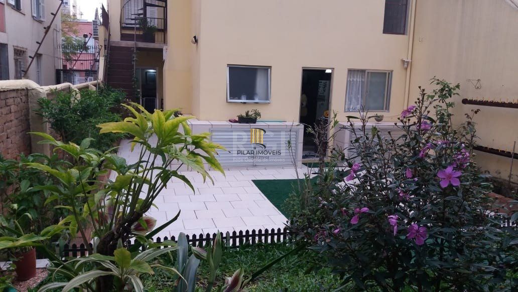 Casa para Venda - 300m², 5 dormitórios, sendo 1 suites, Bela Vista