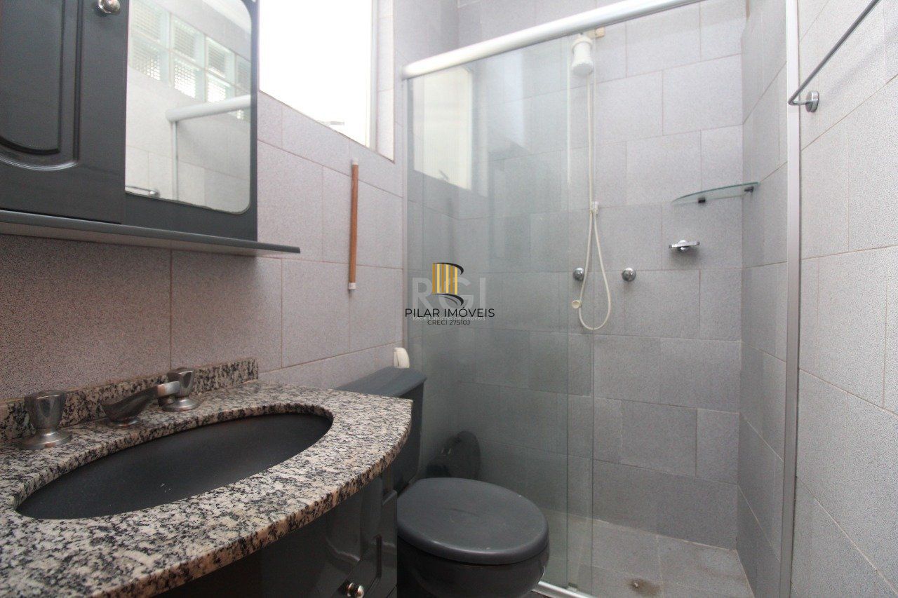Apartamento para Venda - 61.8m², 2 dormitórios, sendo 1 suites, Cidade Baixa