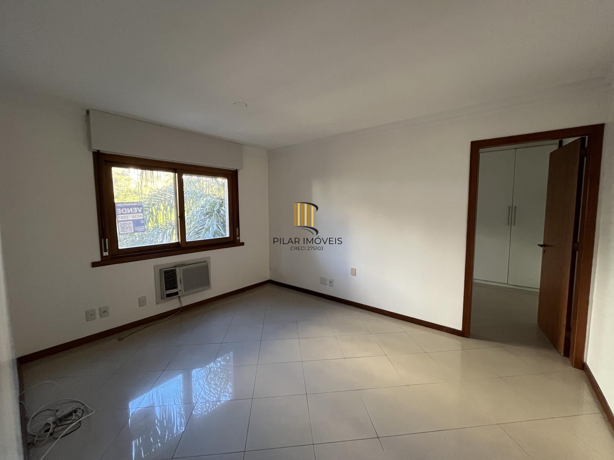 Apartamento de 3 quartos, suíte e 2 vagas de garagem no bairro Auxiliadora