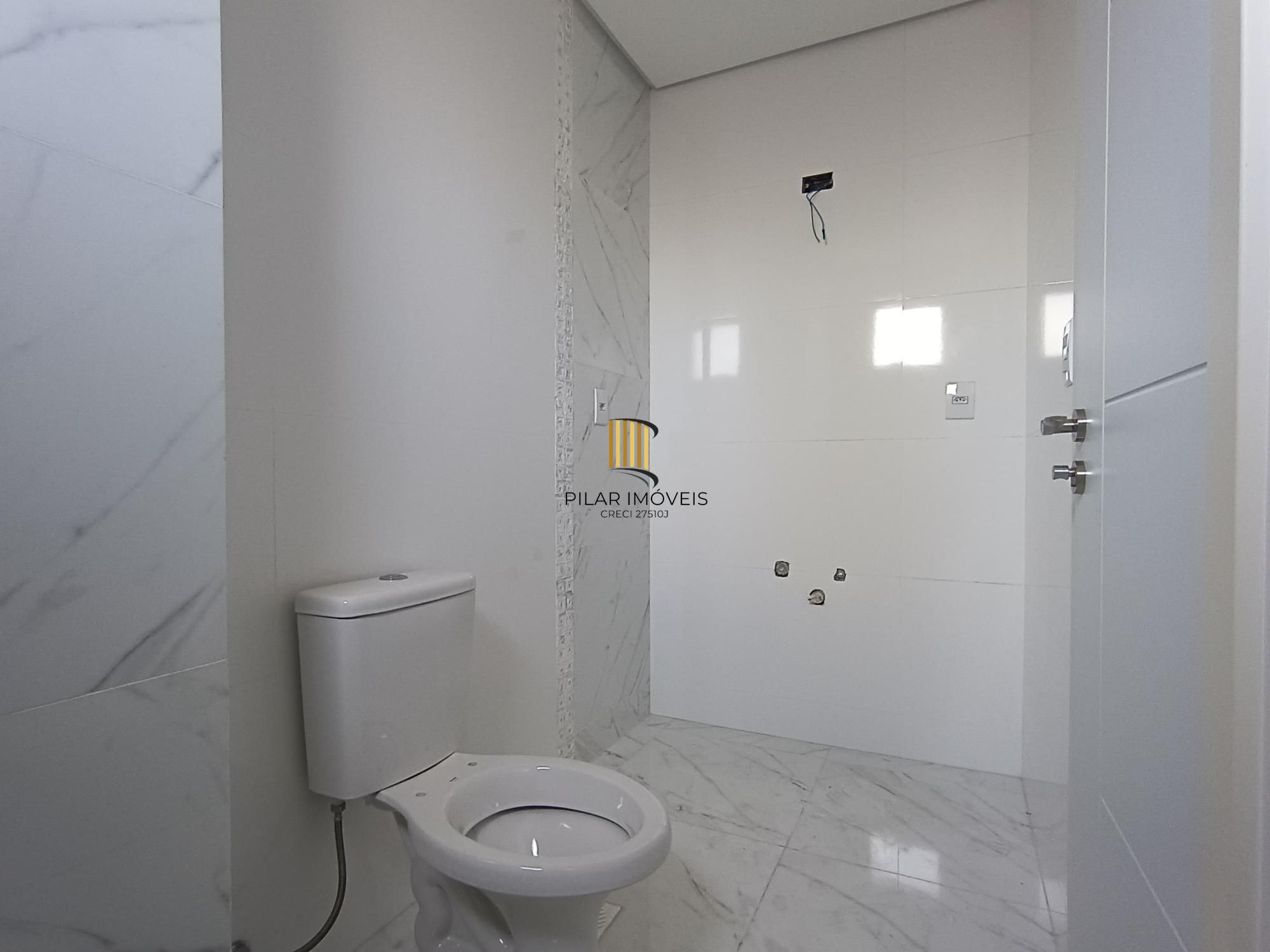 Apartamento 3 dormitórios com suíte novo no Passo da Areia
