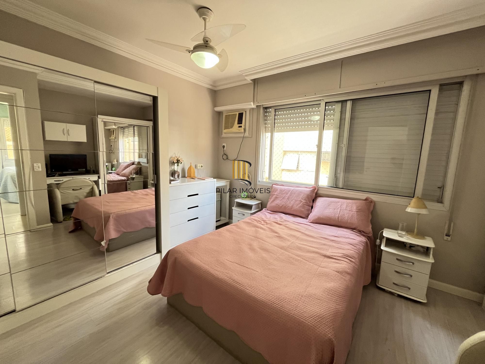 Apartamento de 3 quartos, suíte e 1 vaga de garagem no bairro Cristo Redentor