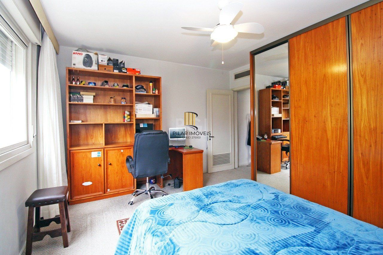 Apartamento para Venda - 245.75m², 3 dormitórios, sendo 1 suites, 2 vagas - Moinhos de Vento
