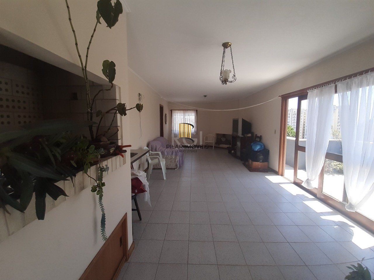 Cobertura para Venda - 281.25m², 3 dormitórios, sendo 1 suites, 2 vagas - Cristo Redentor