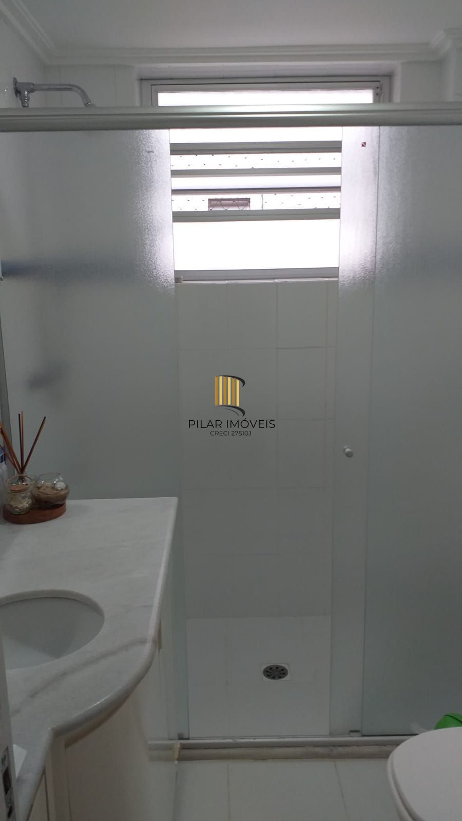 Apto 2 dorms com garagem R$480mil em Petrópolis