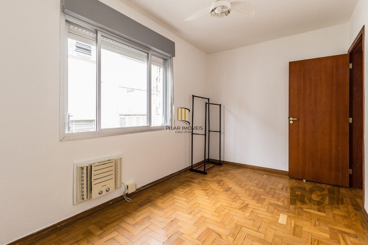 Vende Apartamento de 3 dormitórios no Bairro Jardim Botânico - Porto Alegre!