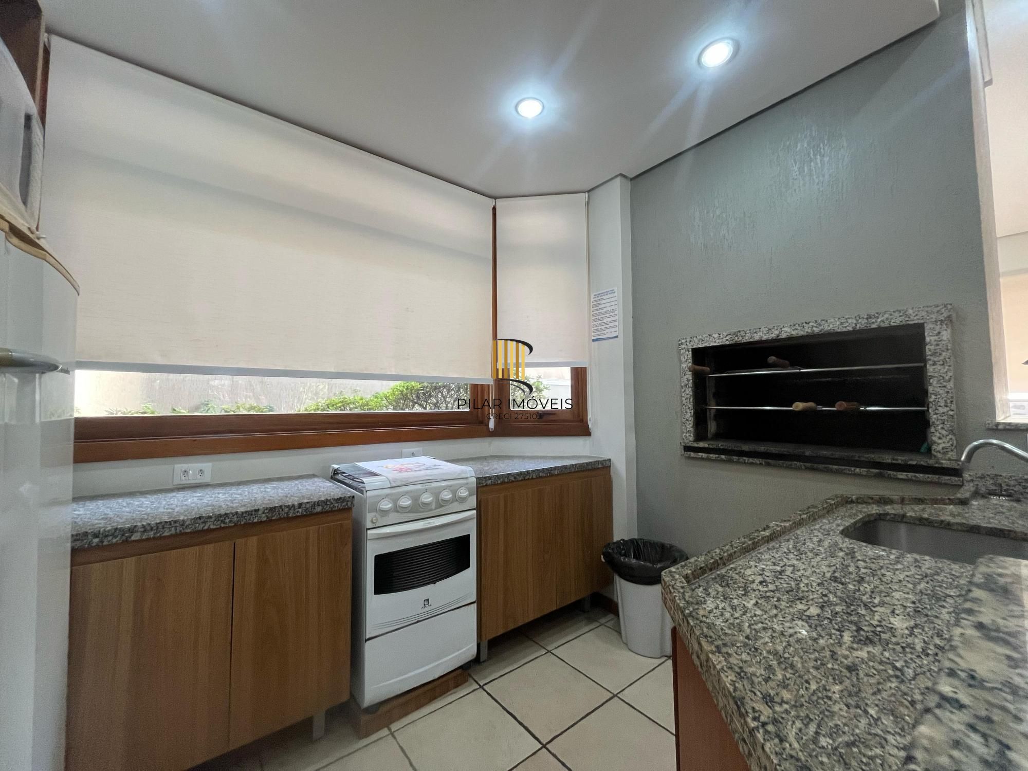 Apartamento 3 quartos, suíte, sacada, lareira, churrasqueira, 2 vagas de garagem