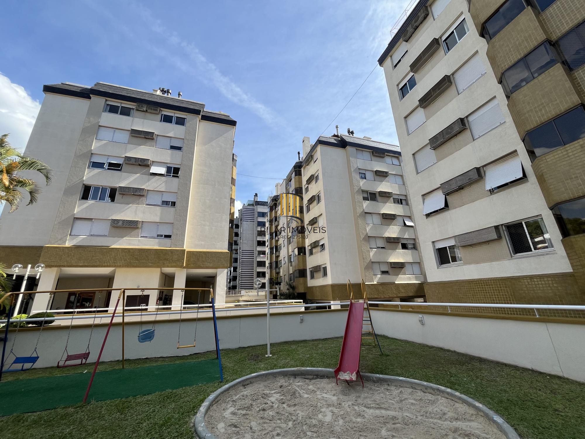 Apartamento de 3 quartos, suíte e 1 vaga de garagem no bairro Cristo Redentor