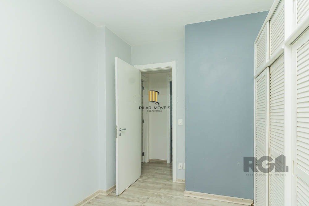 Apartamento de 3 quartos, suíte e duas vagas de garagem no bairro Jardim Europa