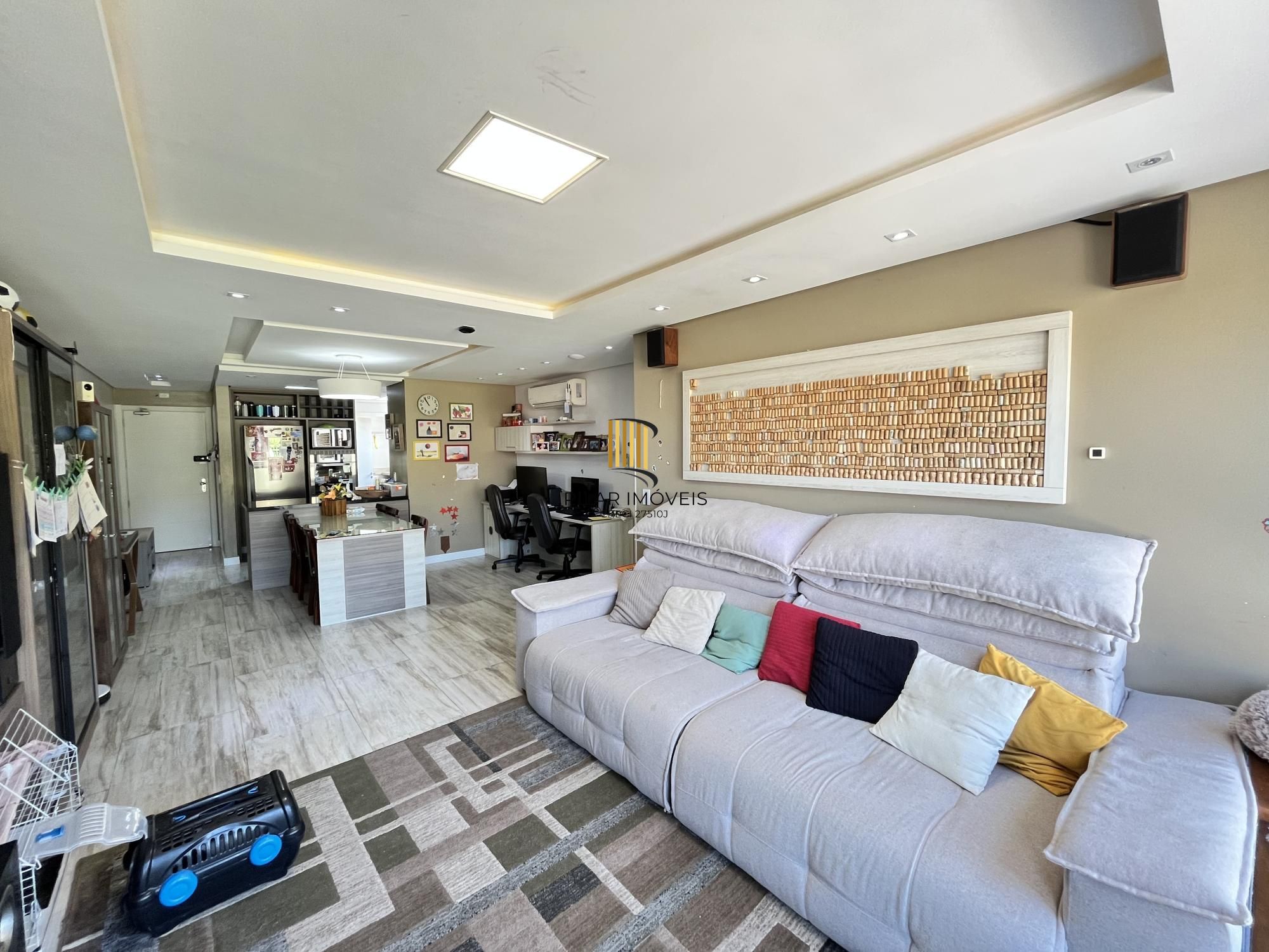 Apartamento de 3 quartos, 2 suítes e 2 vagas de garagem no Menino Deus em POA/RS