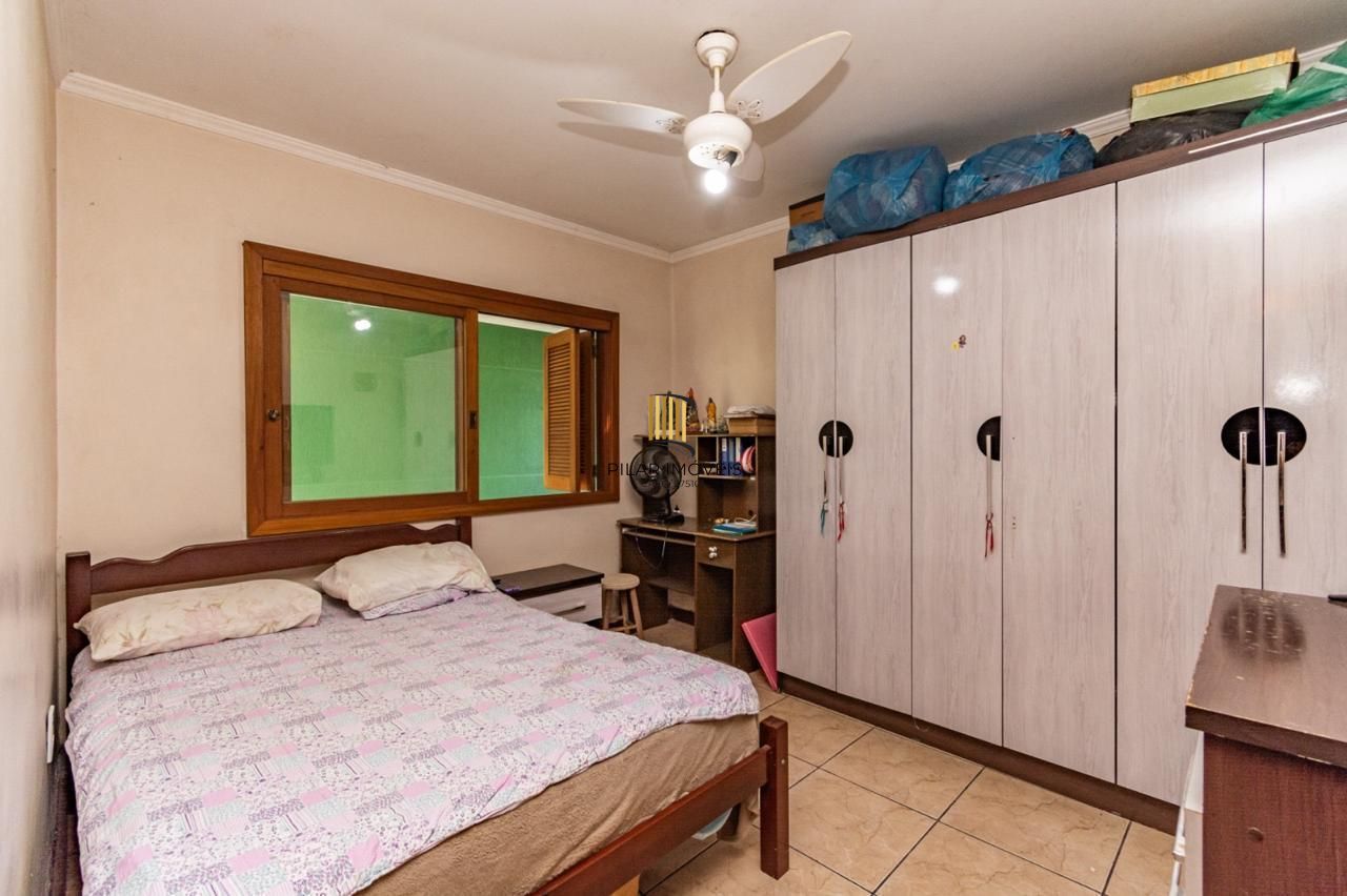 Casa 4 dormitórios no bairro Vila Jardim