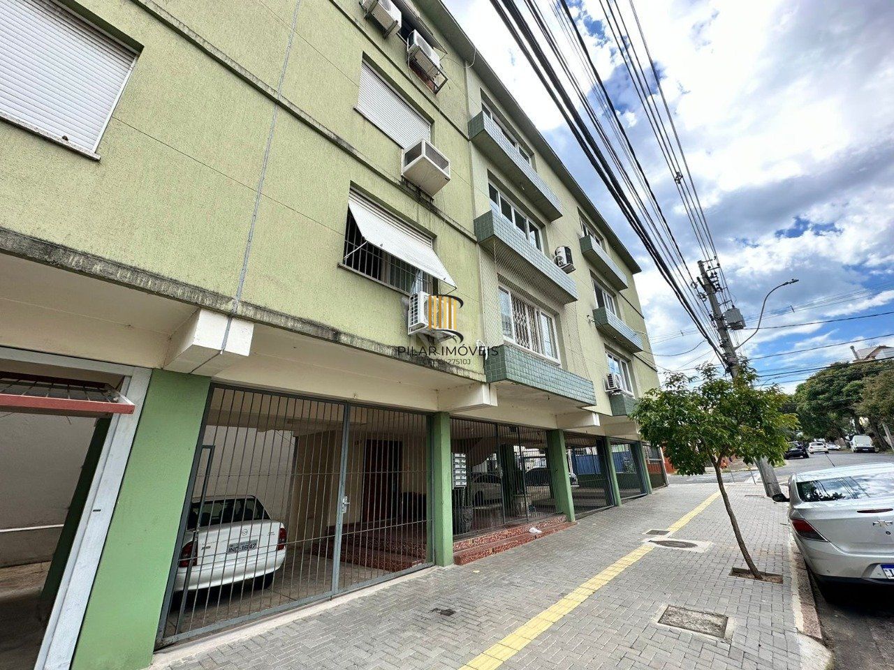 Apartamento de 2 quartos e 1 vaga de garagem no bairro Higienópolis em POA/RS