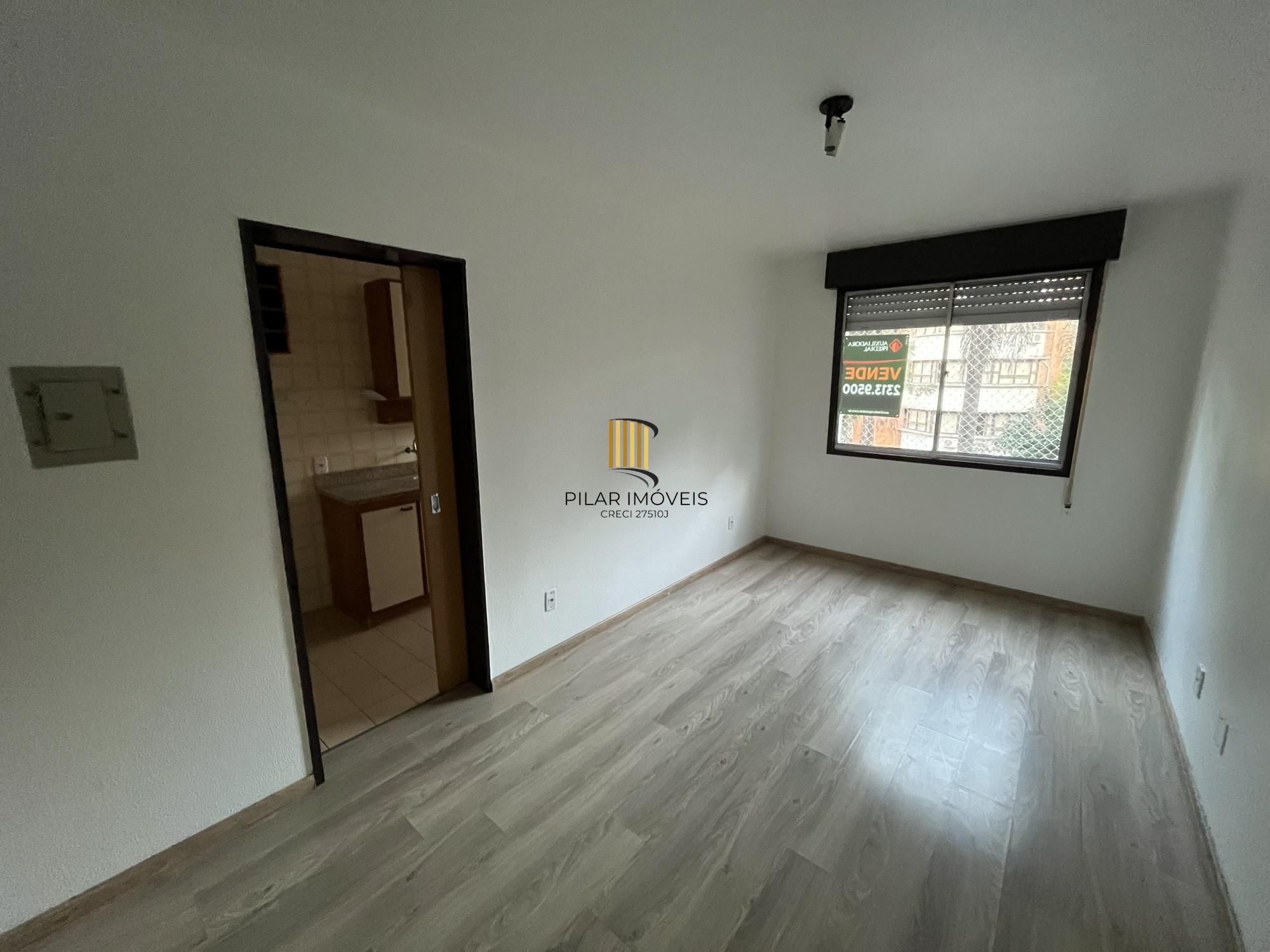 Apartamento de um quarto com uma vaga de garagem por convenção na Av. Ipiranga
