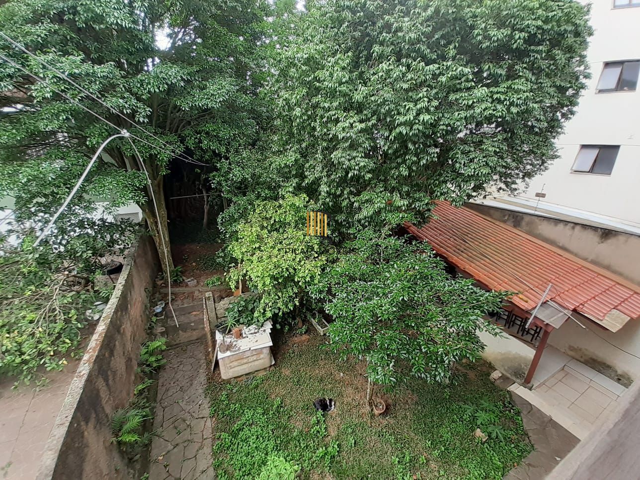 Casa Residencial Semimobiliada à Venda em Porto Alegre, RS