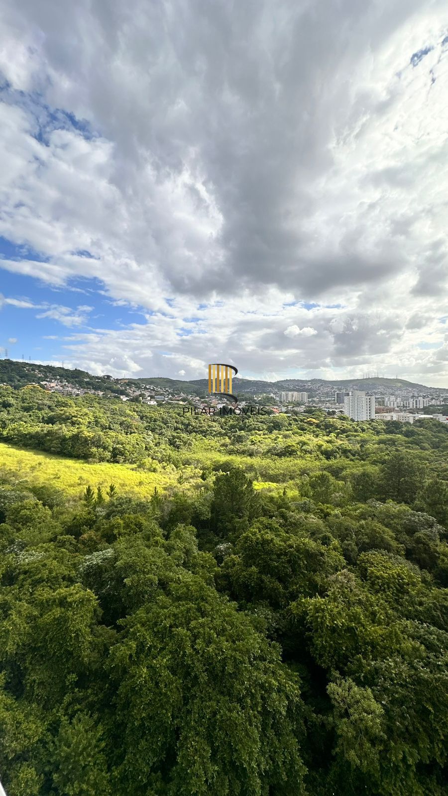 Apartamento Novo de dois dormitorios e duas vagas