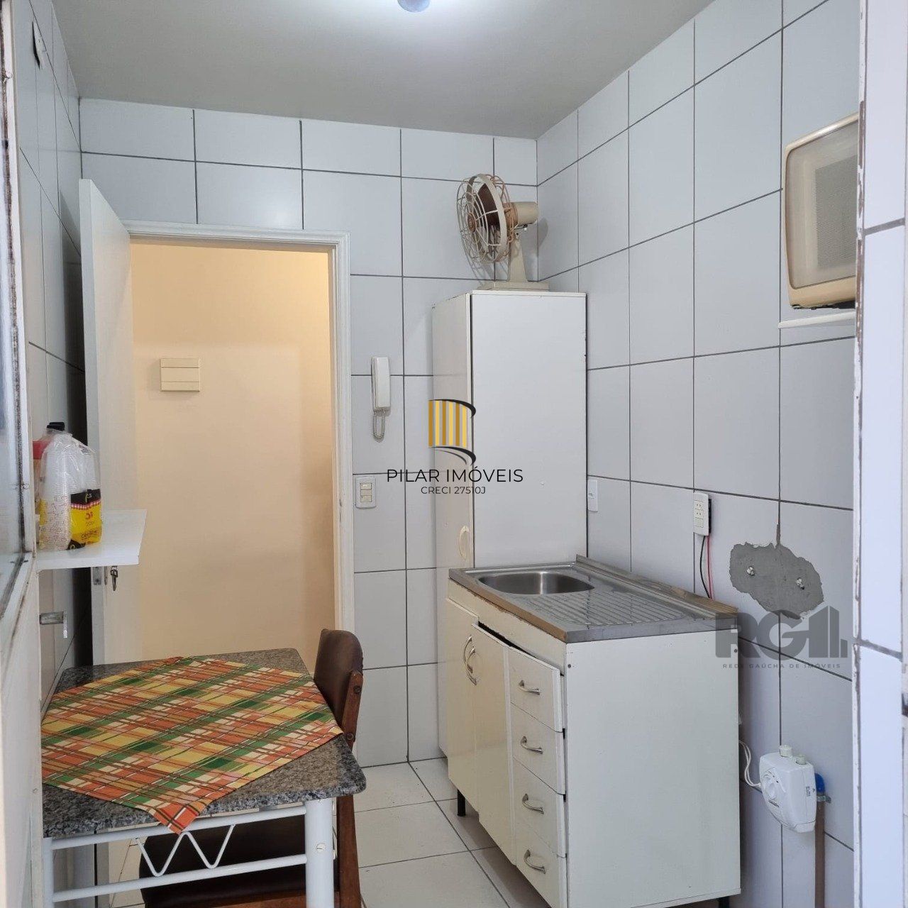 Apartamento de um quarto no bairro Santana em Porto Alegre.