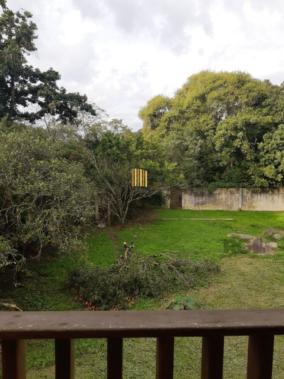 Sítio 4 dormitórios no bairro Fiuza