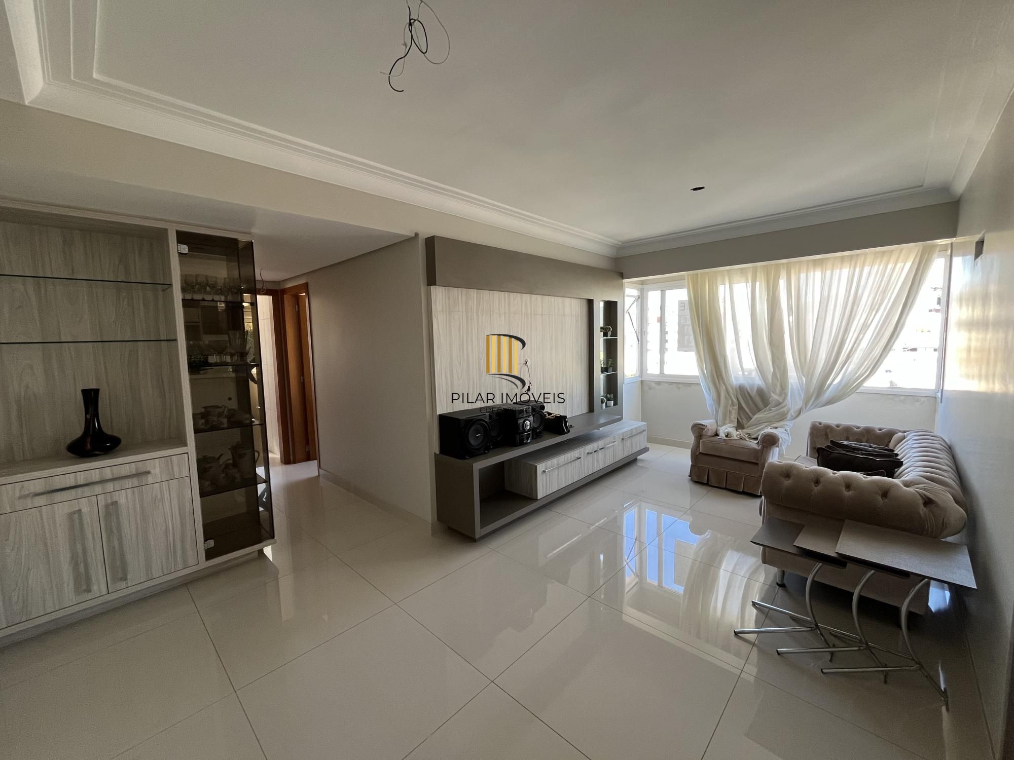 Apartamento de 2 quartos, suíte e 2 vagas garagem bairro São João Porto Alegre