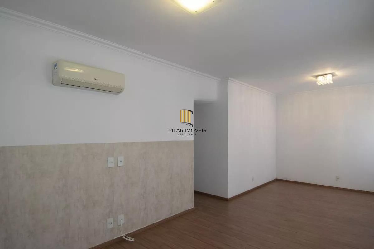 Apartamento de 3 quartos, suíte e 2 vagas de garagem Petrópolis em Porto Alegre.