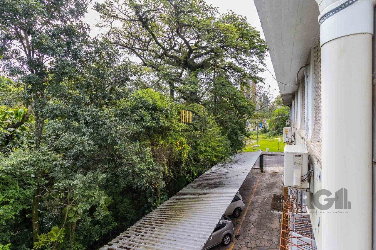 Vende Apartamento de 3 dormitórios no Bairro Jardim Botânico - Porto Alegre!