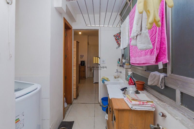 Apartamento de 3 quartos, suíte e 1 vaga de garagem no bairro Moinhos de Vento
