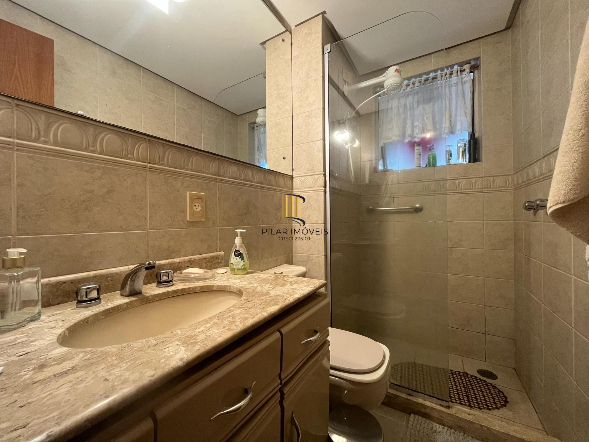 Apartamento 3 quartos, suíte, sacada, lareira, churrasqueira, 2 vagas de garagem