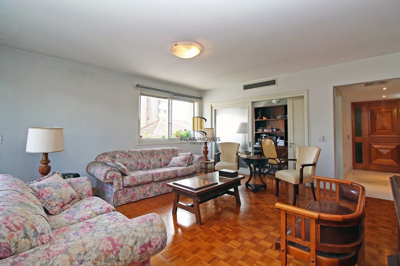 Apartamento para Venda - 245.75m², 3 dormitórios, sendo 1 suites, 2 vagas - Moinhos de Vento