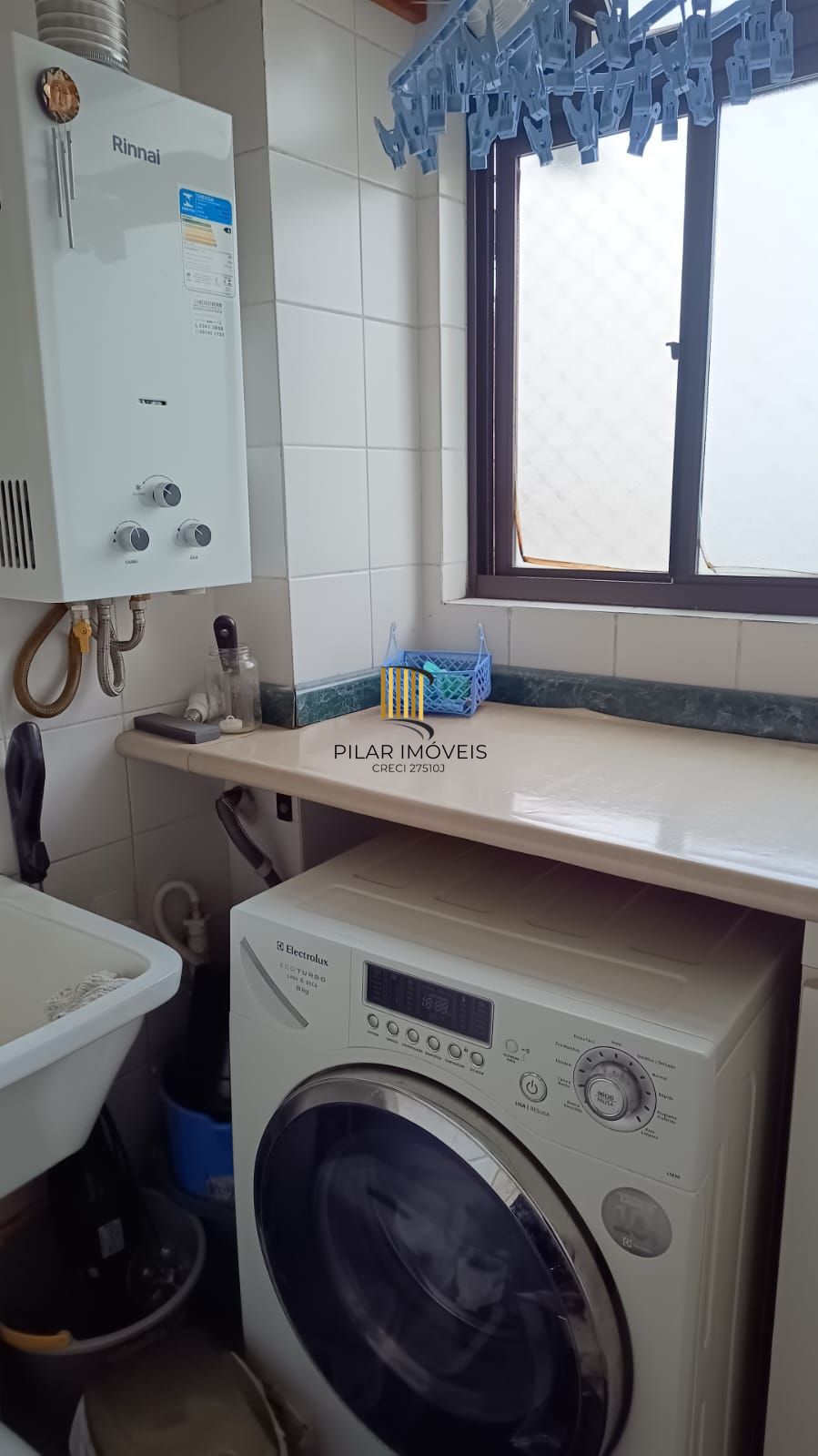 Apartamento de 2 quartos, suíte e 1 vaga de garagem no bairro Cidade Baixa