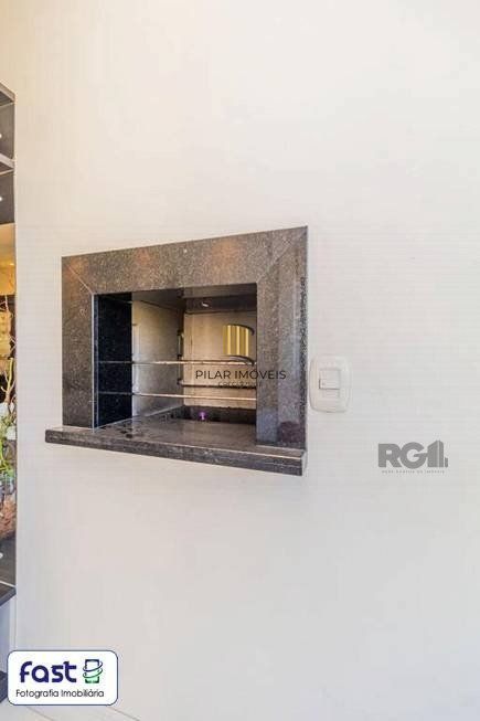 Apartamento, com três (3) dormitório. Localizado na Avenida Ipiranga, Jardim Botânico, Porto Alegre- RS.