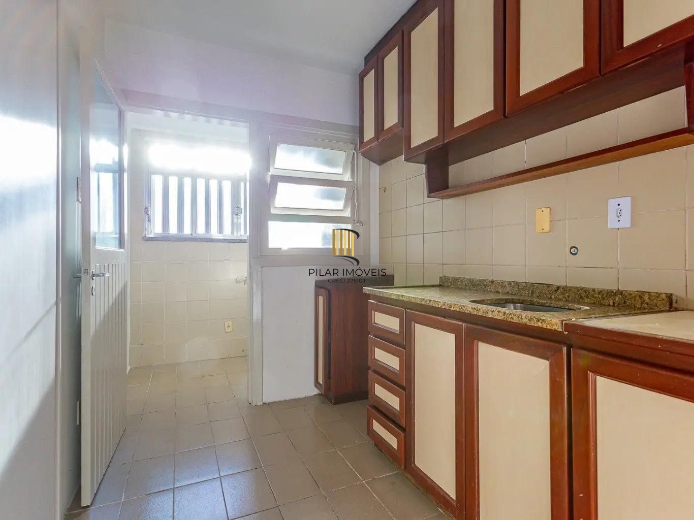 Apartamento de 2 quartos, 76m² privativos e 1 vaga de garagem junto ao Carrefour