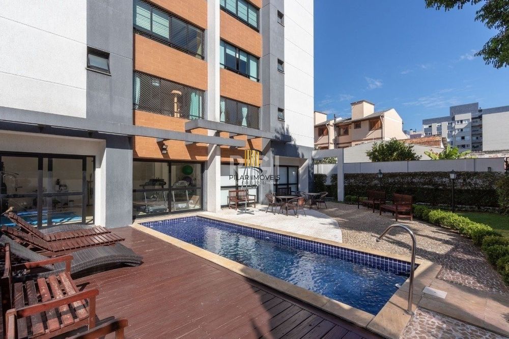 Apartamento de 2 quartos e 1 vaga de garagem no bairro Tristeza em Porto Alegre