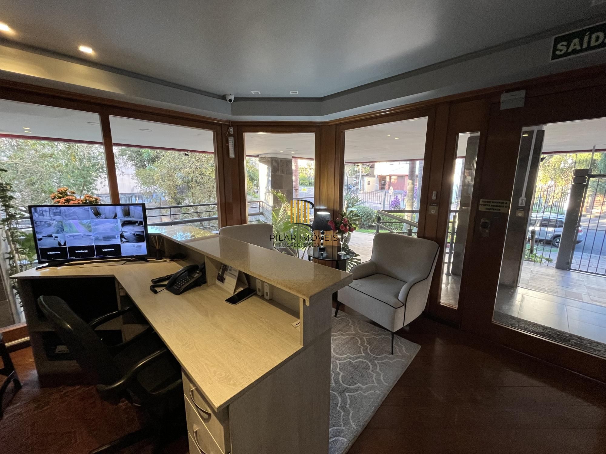 Apartamento de 3 quartos, suíte e 2 vagas de garagem no bairro Auxiliadora