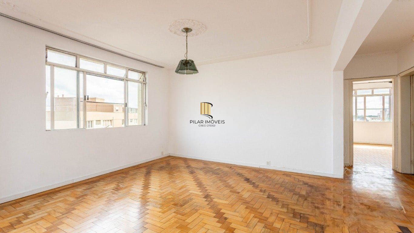 Apartamento de 2 quartos no bairro São Geraldo em Porto Alegre
