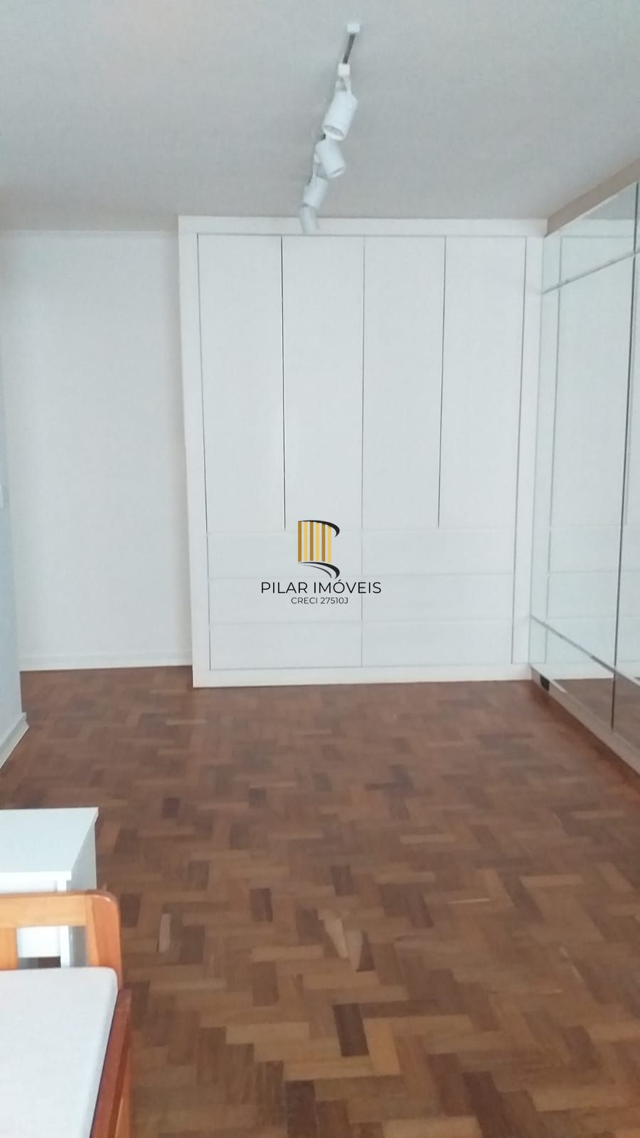 Apto 2 dorms com garagem R$480mil em Petrópolis