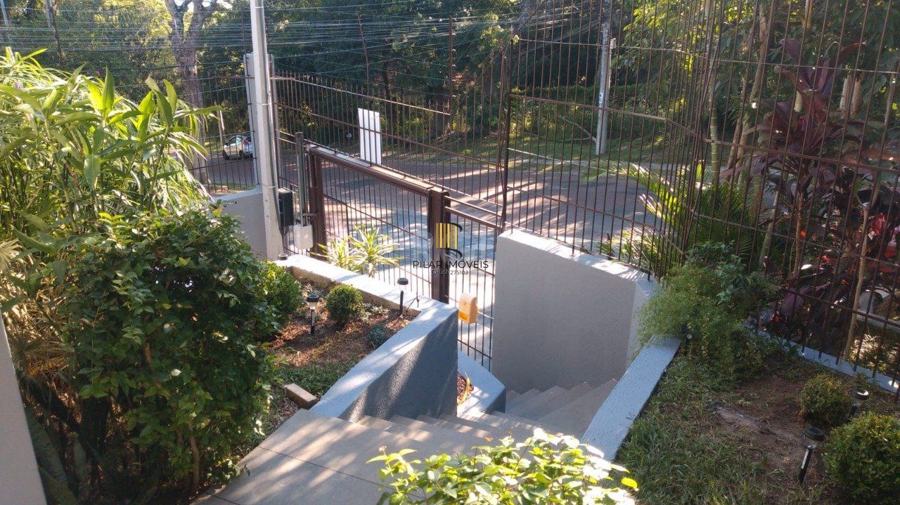 Casa para Venda - 204.81m², 4 dormitórios, sendo 1 suites, 2 vagas - Cristal
