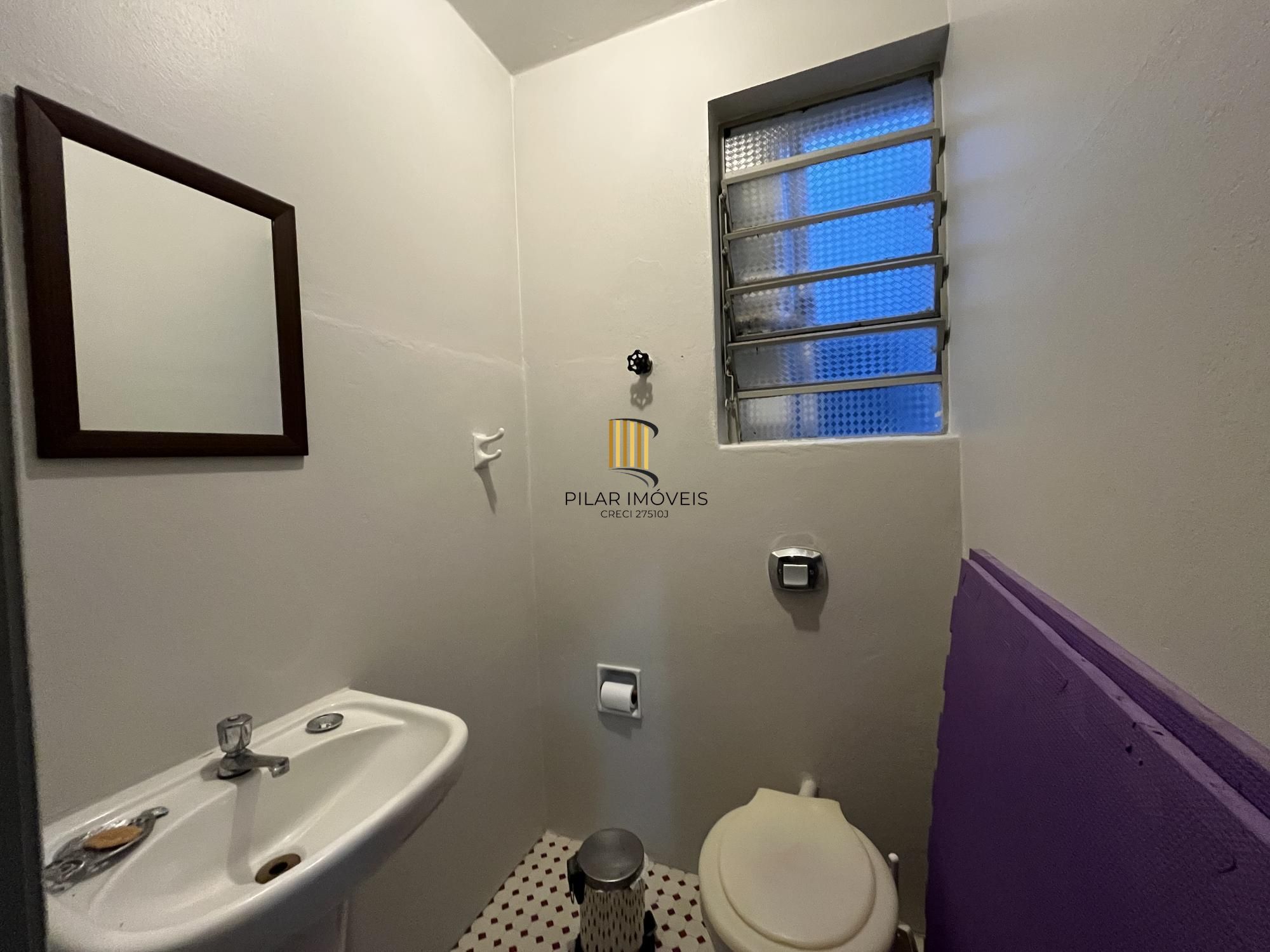 Bernaud - Apartamento de 4 quartos no bairro Menino Deus em Porto Alegre