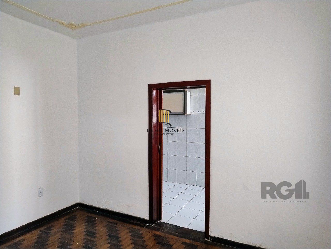 Apartamento de 2 dormitórios no bairro Cidade Baixa em Porto Alegre.