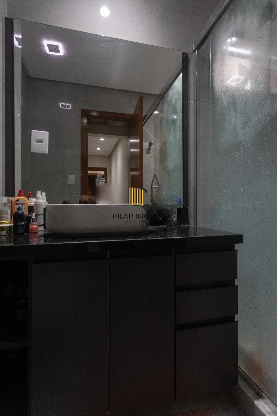 Apartamento de 3 quartos, suíte e 1 vaga de garagem no bairro Passo da Areia POA