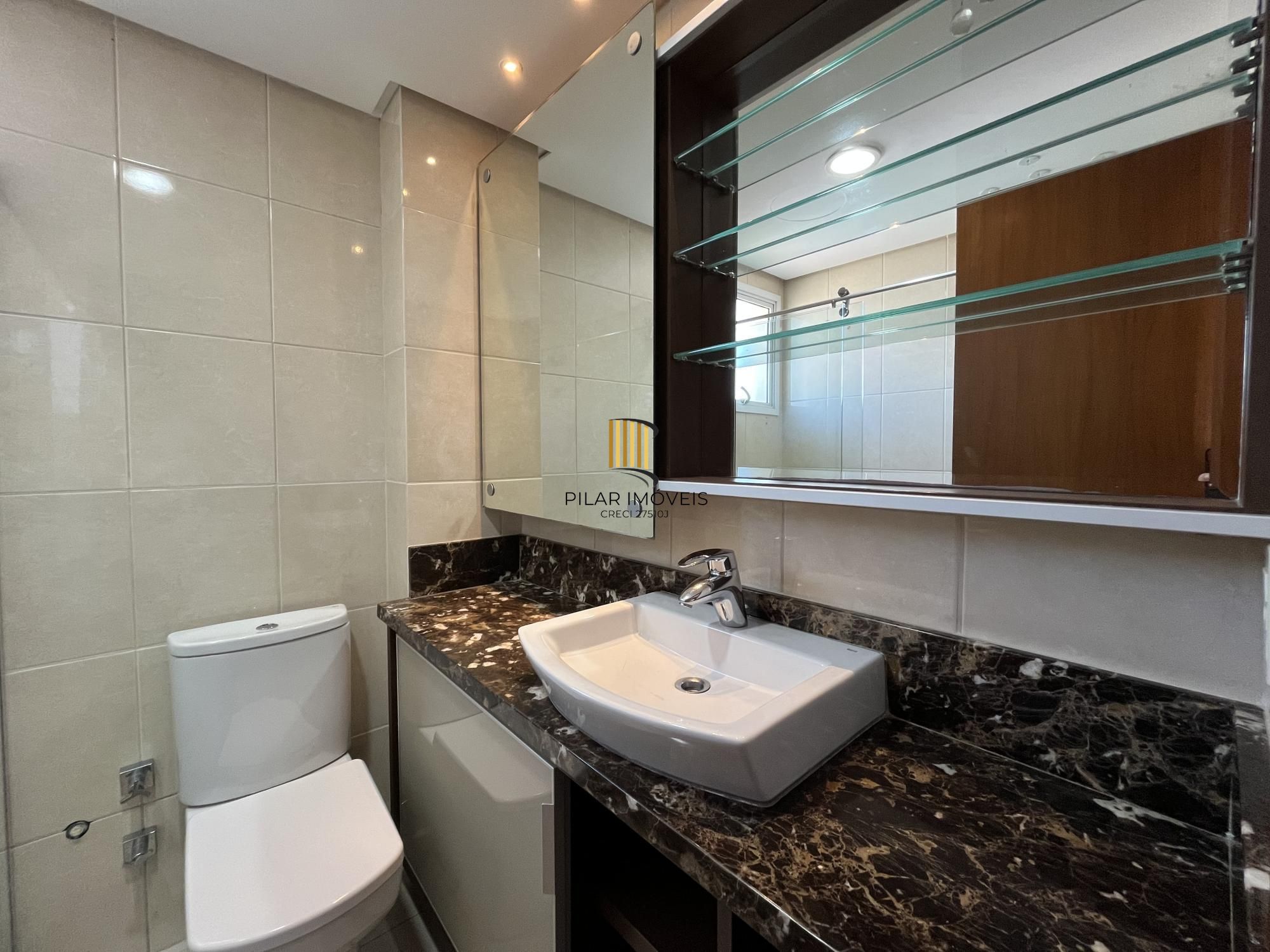Apartamento de 3 quartos, suíte e 2 vagas de garagem no bairro Higienópolis POA
