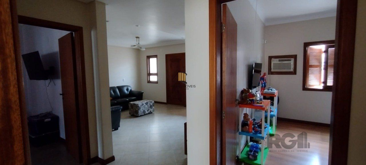Casa 2 Dormitório(s) Bairro Medianeira