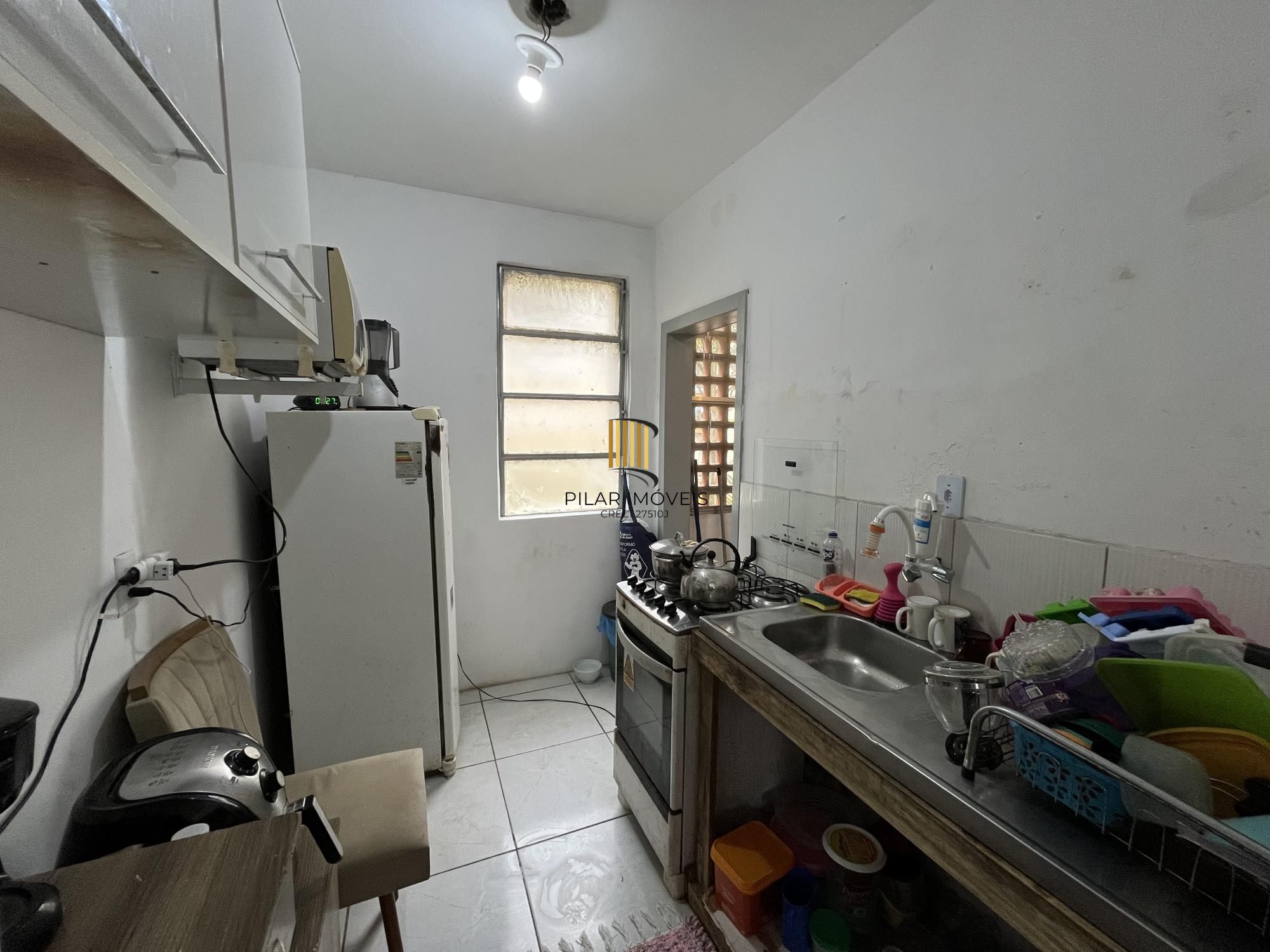 Apartamento de três dormitórios com vaga no Conjunto Residencial Roque Calage