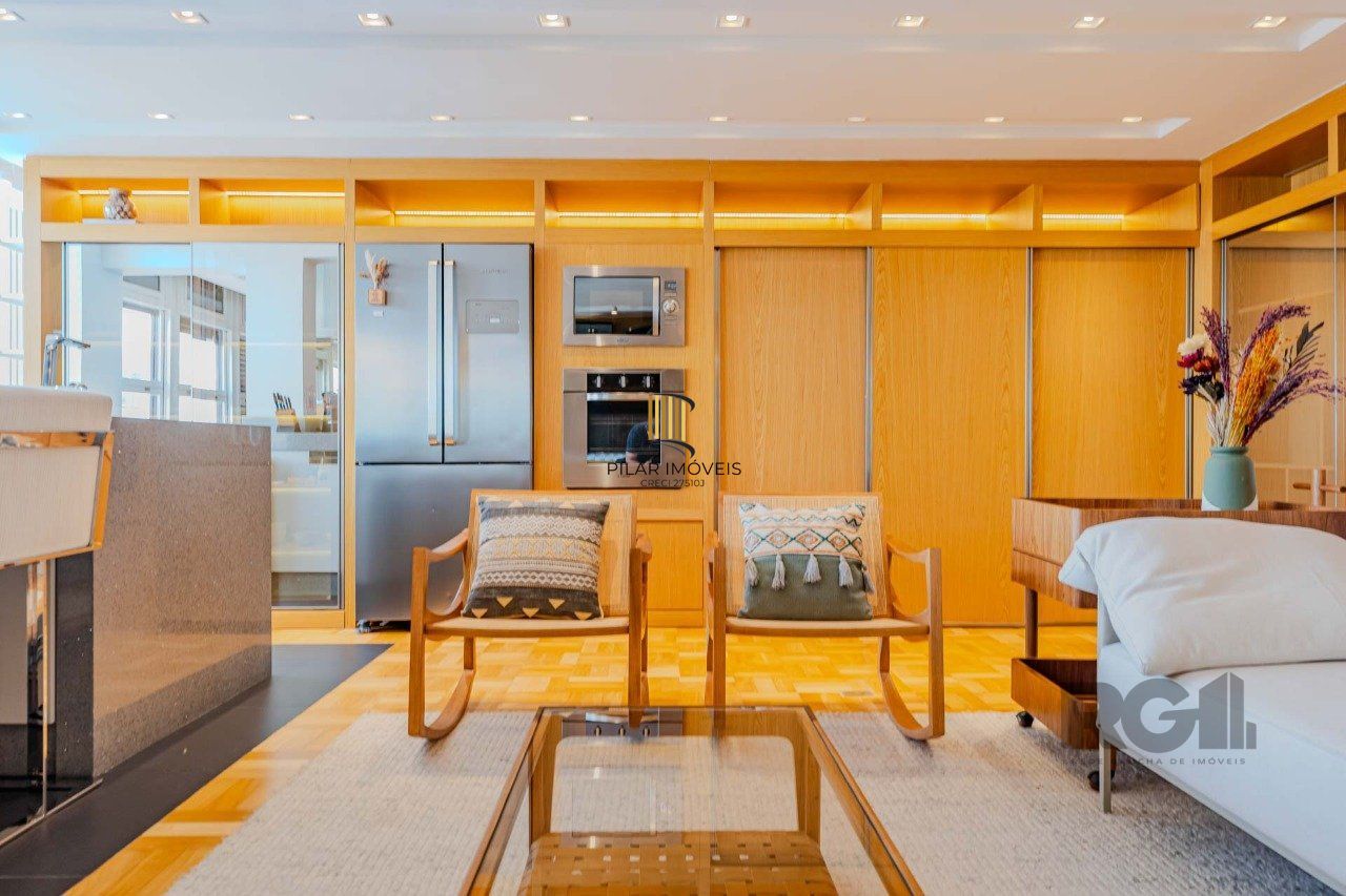 Apartamento para Venda - 127m², 2 dormitórios, 1 vaga - Menino Deus