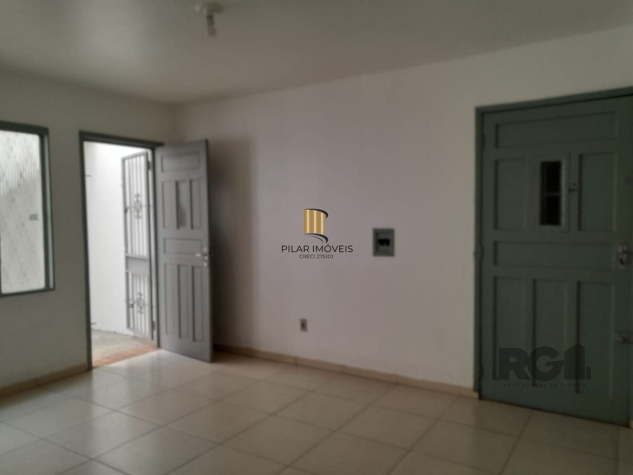   Apartamento térreo de um quarto no bairro Santana em Porto Alegre