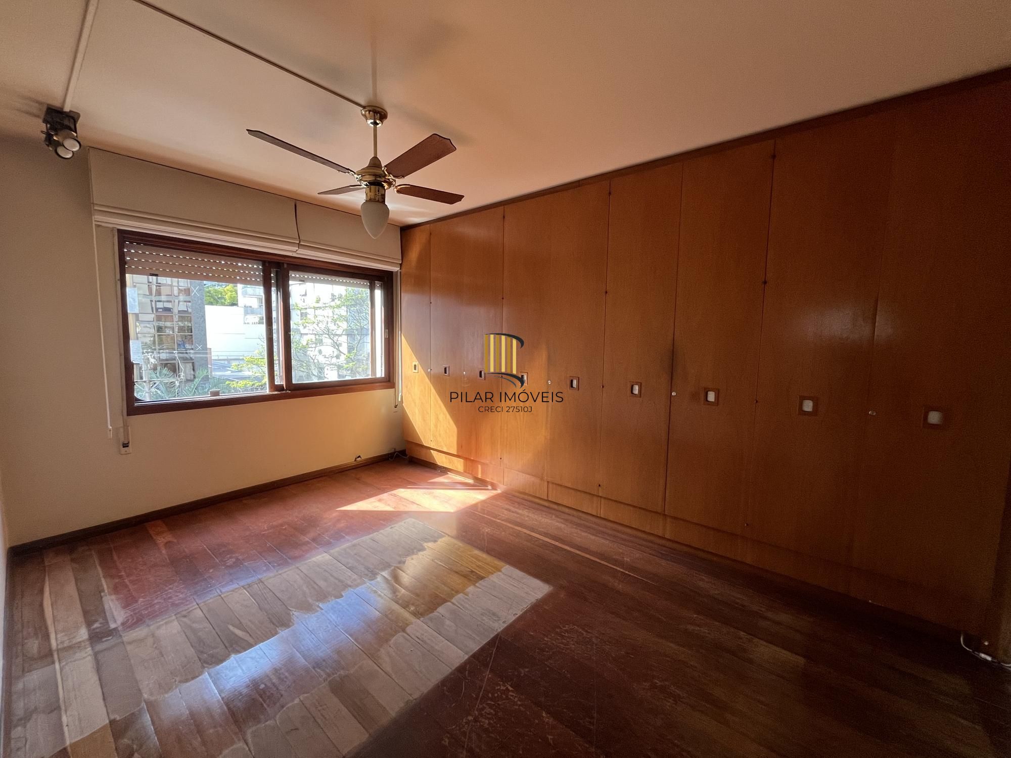 Apartamento de 3 quartos, suíte, lavabo e 2 vagas de garagem bairro Rio Branco