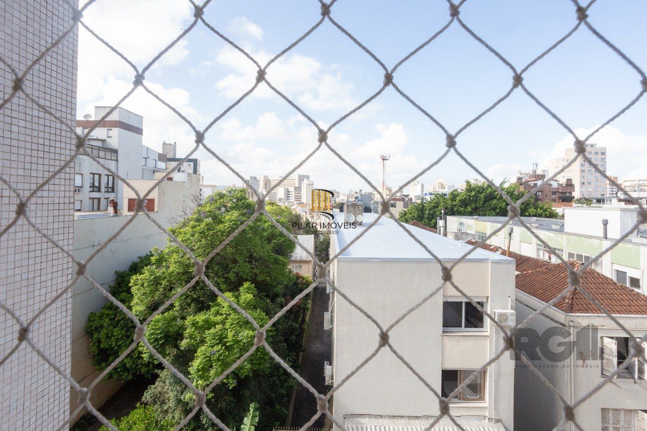 Apartamento de 3 quartos reformado no coração do bairro Bom Fim, Porto Alegre