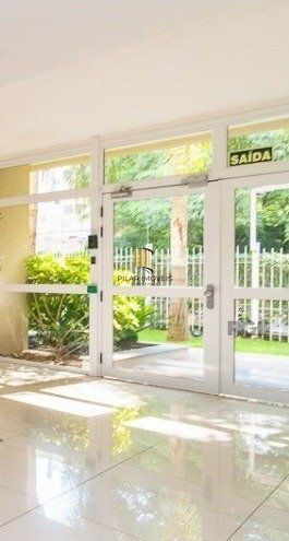 Apartamento 2 dormitórios, sendo 1 suíte, 83 m² de área privativa e 2 vaga(s) de garagem. Localizado na Rua/Av. Mario Guedes de Oliveira, no bairro Bom Fim em Porto Alegre.	 - Pilar Imóveis