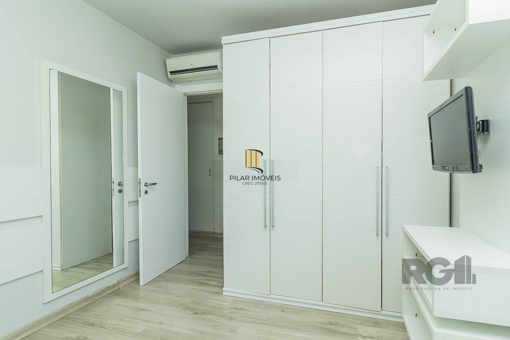 Apartamento de 3 quartos, suíte e duas vagas de garagem no bairro Jardim Europa