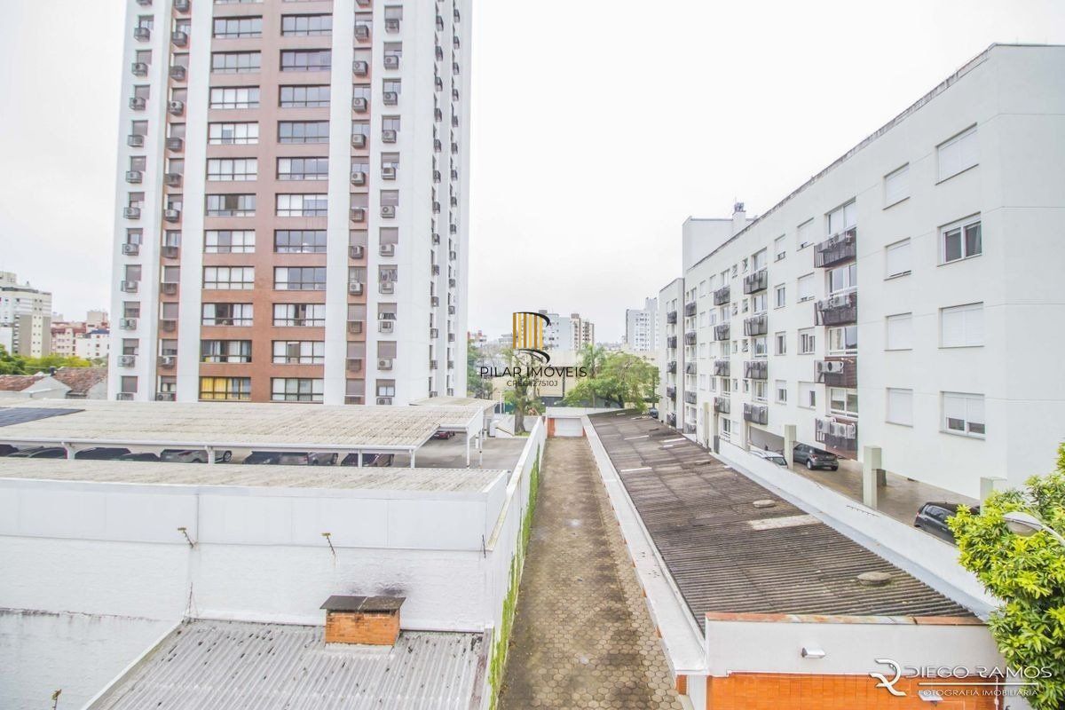 Apartamento para Venda - 96m², 3 dormitórios, 1 vaga - Menino Deus
