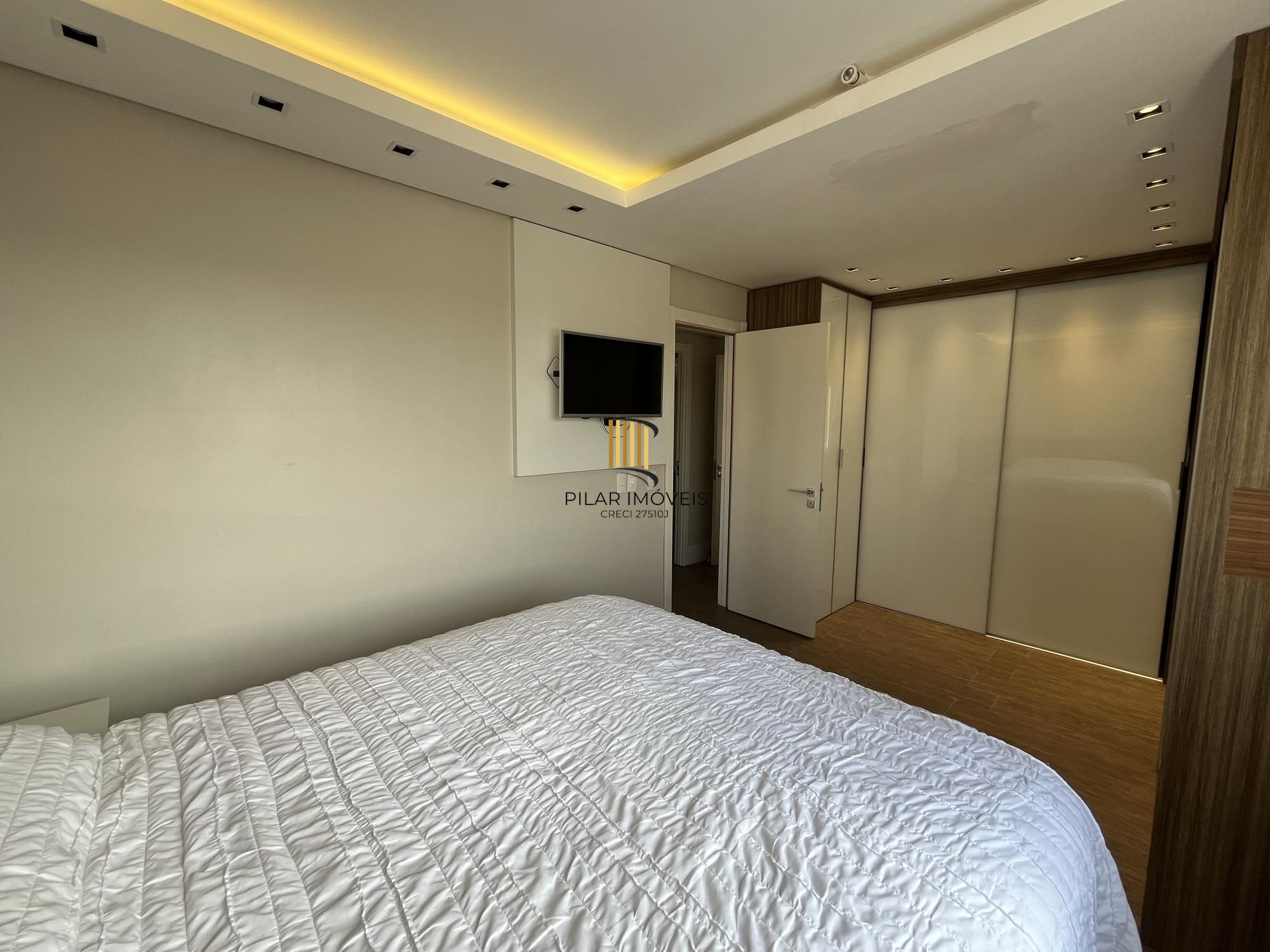 Apartamento de 3 quartos, 1 suite tradicional 2 americanas,  4 vagas de garagem