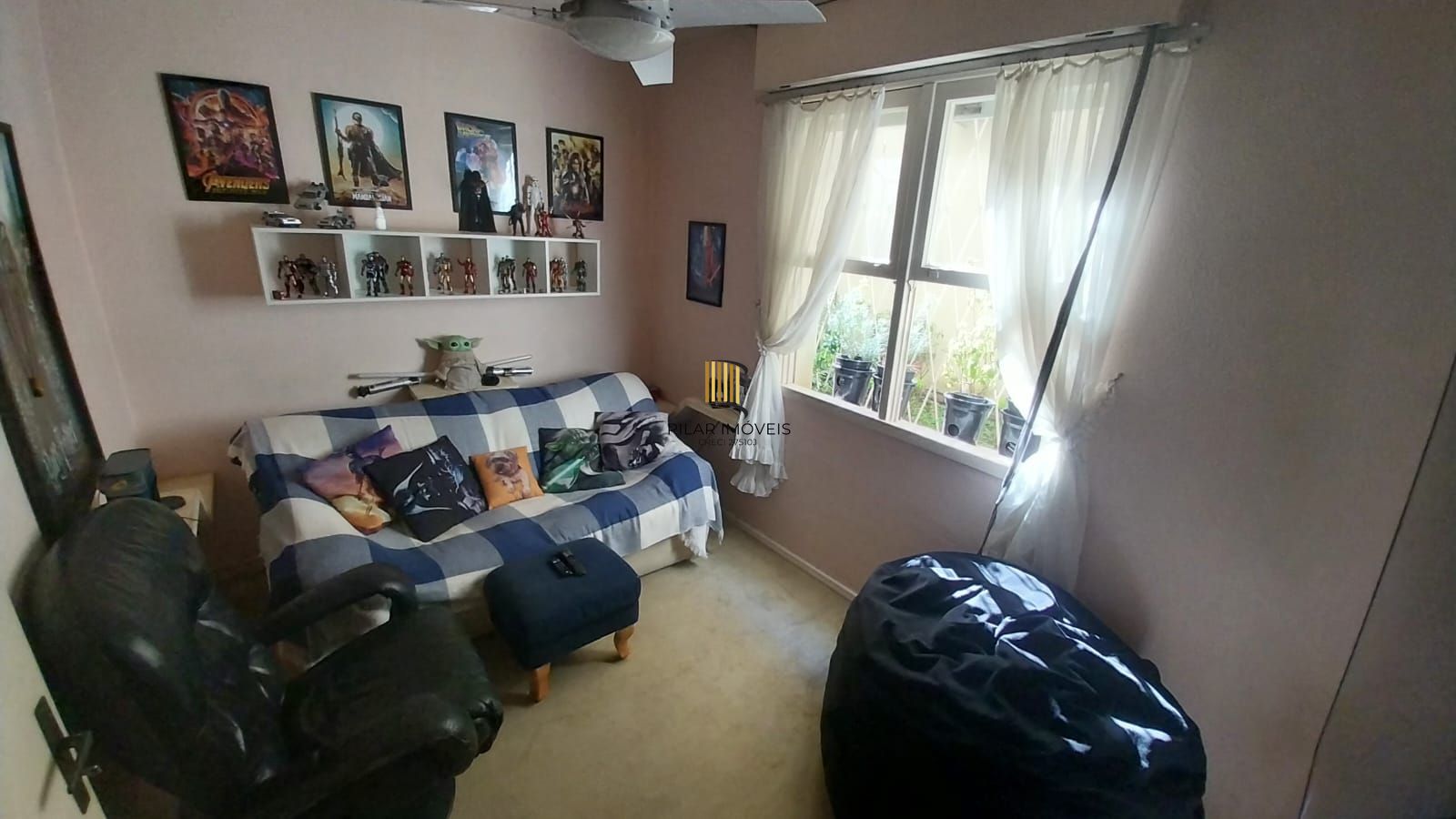 Apartamento térreo com 4 quartos e 1 vaga de garagem rotativa no Passo da Areia